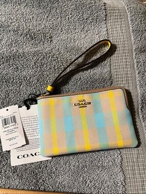 NWTS Coach Multicolor Striped Zip Wristlet in Yellow, Blue & Tan